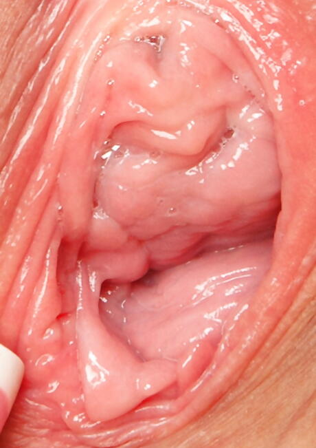 Hot blonde milf Jade in sexy jeans showing big knockers and jerking off 